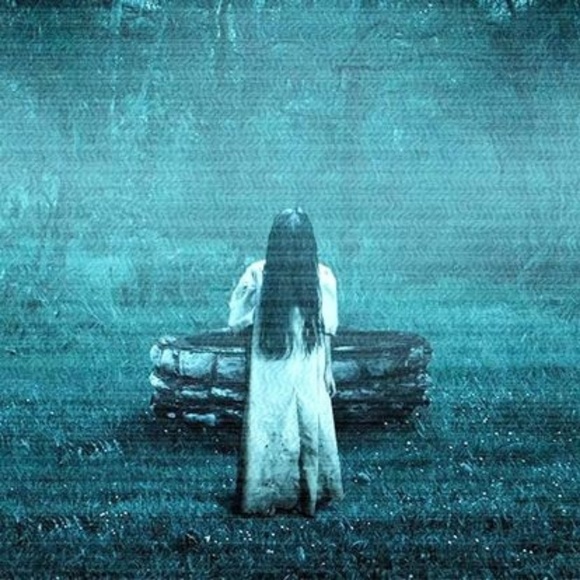 Meet your Posher, Amanda - Picture 1 of 1